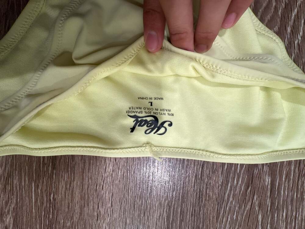 Heat Women's Yellow Bikini Bottoms Size Large